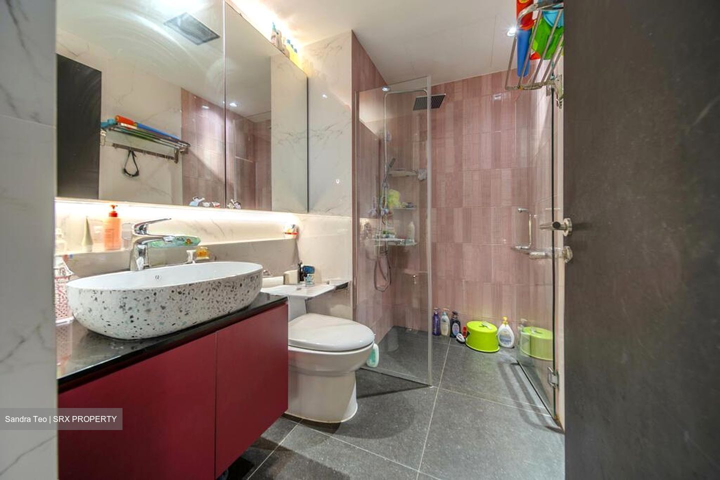 Twin Waterfalls (D19), Condominium #516001401